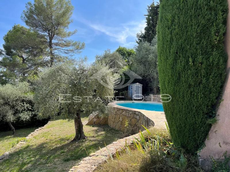 Villa - 160 m² - 6 pièces