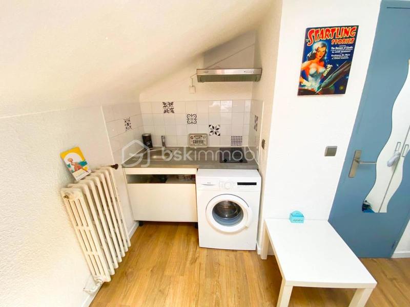 Studio - 11 m² - 1 pièce