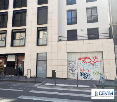 Local commercial - 131 m²