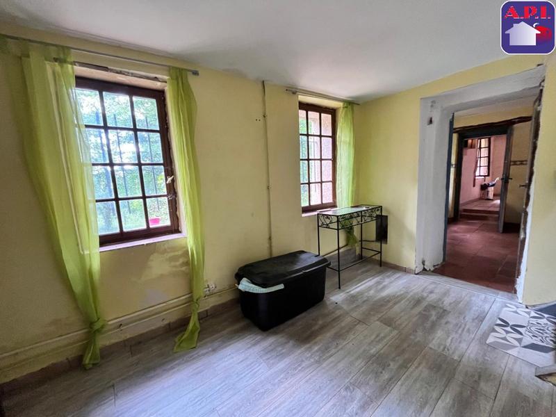 Maison - 202 m² - 6 pièces