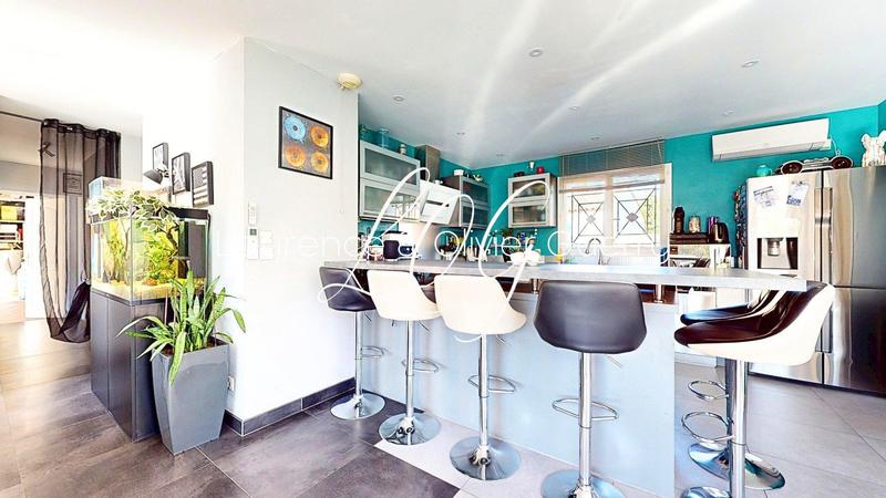 Maison - 130 m² - 5 pièces