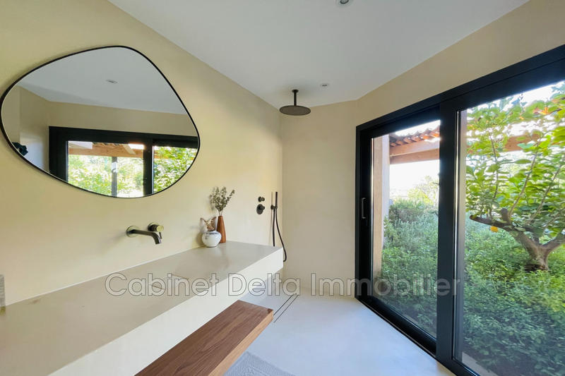 Villa - 280 m² - 5 pièces