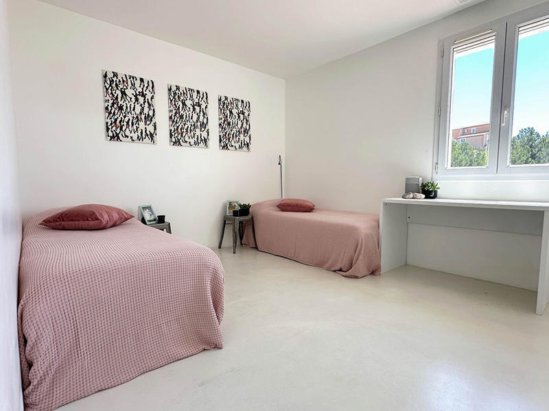 Maison - 297 m² - 8 pièces