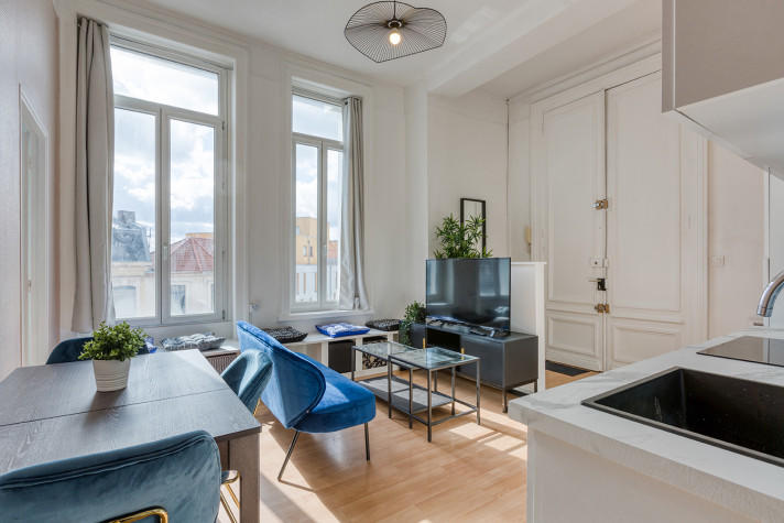 Appartement - 80 m² - 4 pièces