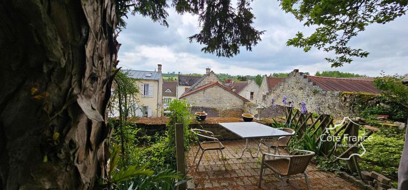 Maison de village - 216 m² - 7 pièces