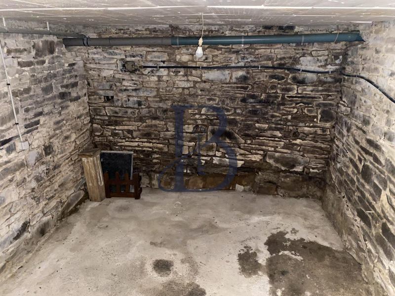 Maison - 83 m² - 5 pièces