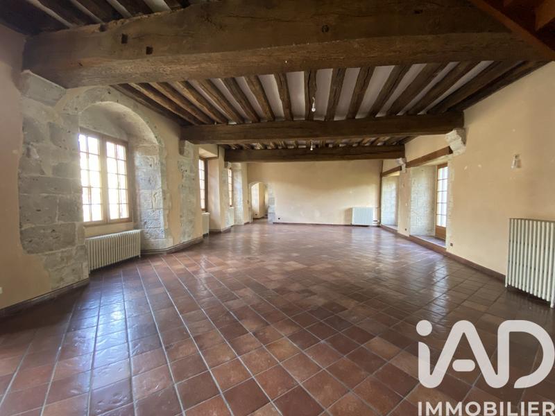 Maison - 252 m² - 8 pièces