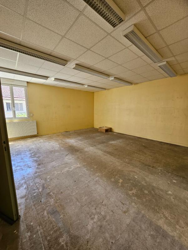 Local commercial - 127 m²