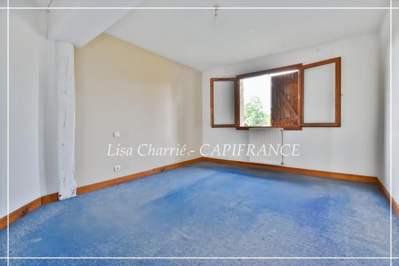 Propriété - 324 m² - 10 pièces