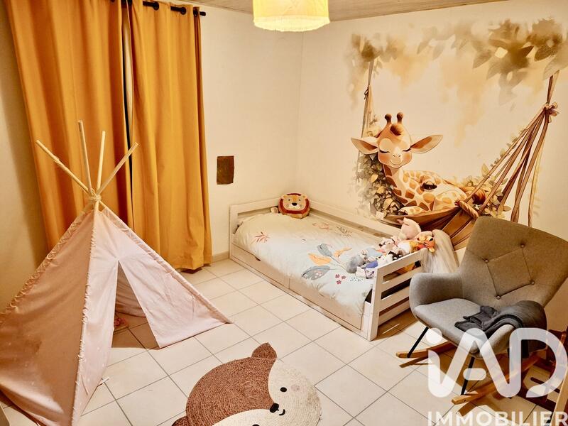 Maison - 152 m² - 6 pièces