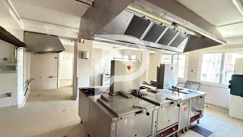 Terrain - 23 000 m²