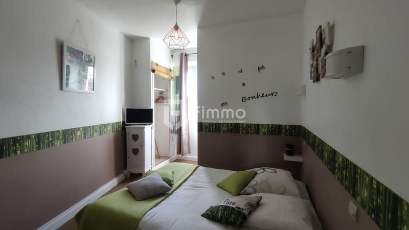 Moulin - 380 m² - 12 pièces