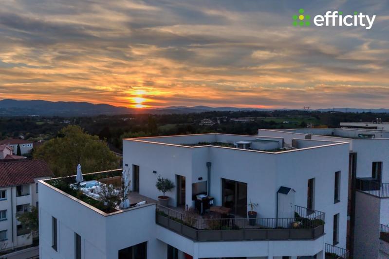 Appartement - 100 m² - 4 pièces