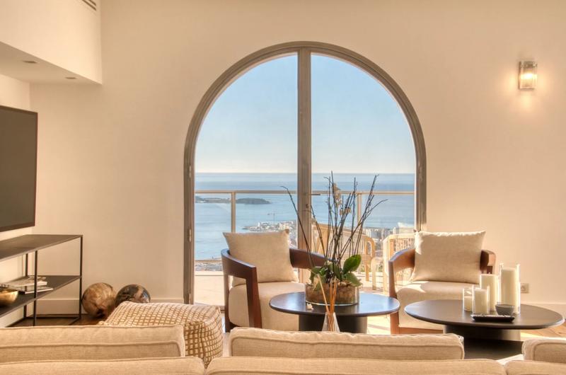 Villa - 320 m² - 6 pièces