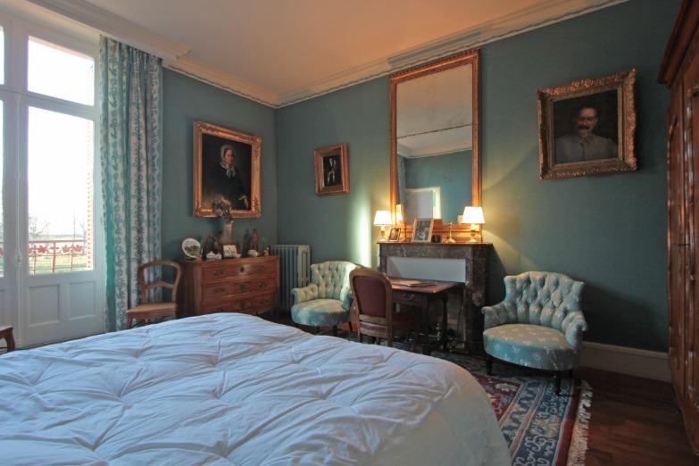 Manoir - 930 m² - 26 pièces