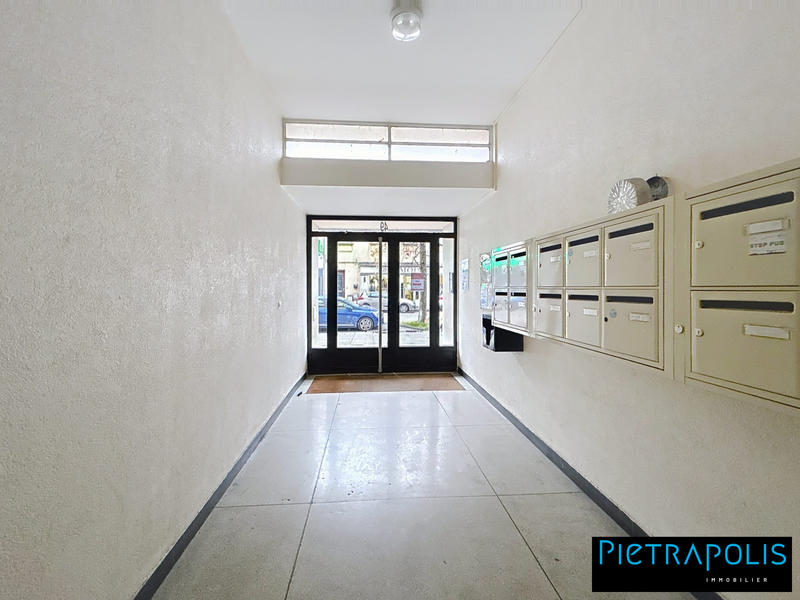 Appartement - 68 m² - 4 pièces