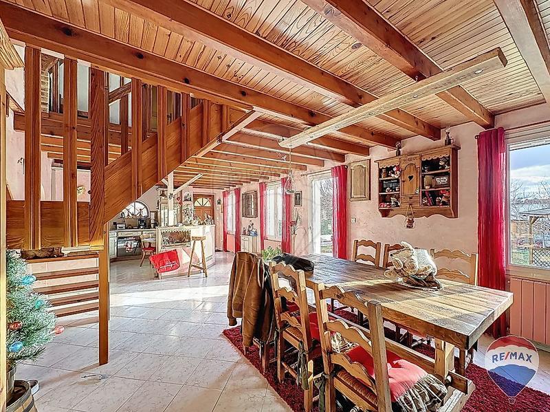 Maison - 115 m² - 5 pièces