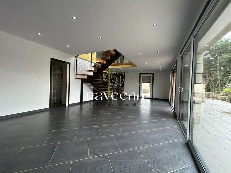 Maison - 162 m² - 5 pièces