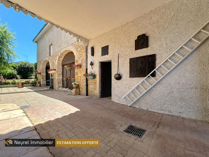 Maison - 172 m² - 8 pièces