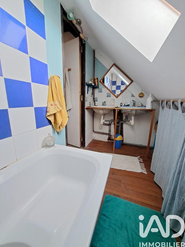 Maison - 110 m² - 4 pièces