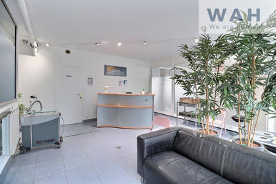 Local commercial - 114 m²