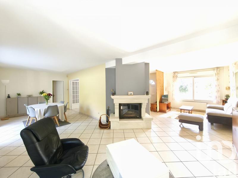 Maison - 170 m² - 7 pièces