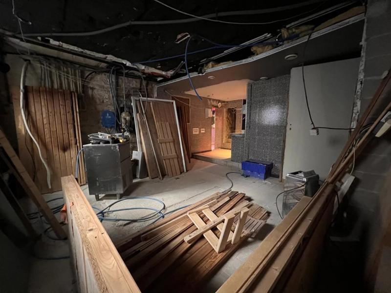 Local commercial - 163 m² - 7 pièces