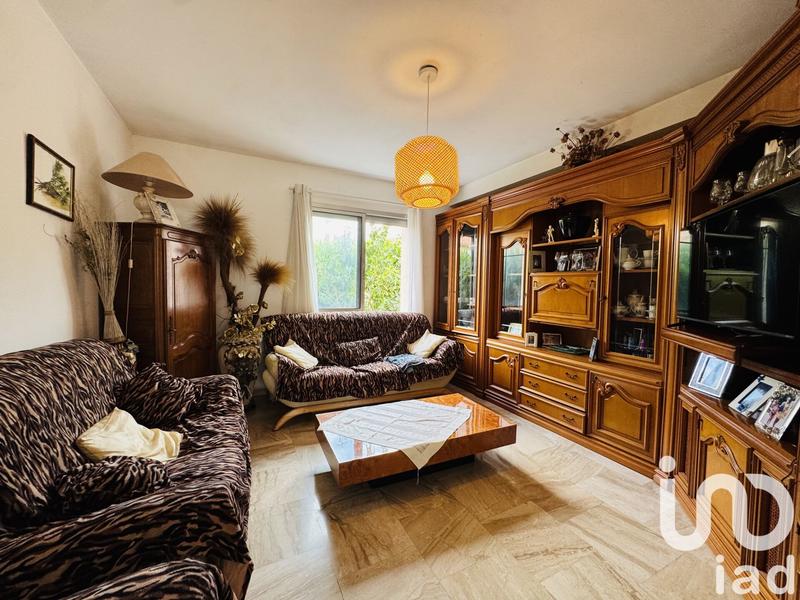 Maison - 263 m² - 8 pièces