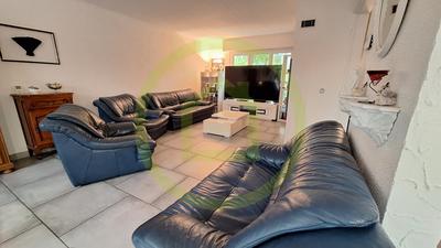 Maison - 173 m² - 9 pièces