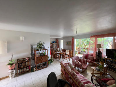 Appartement - 83 m² - 4 pièces