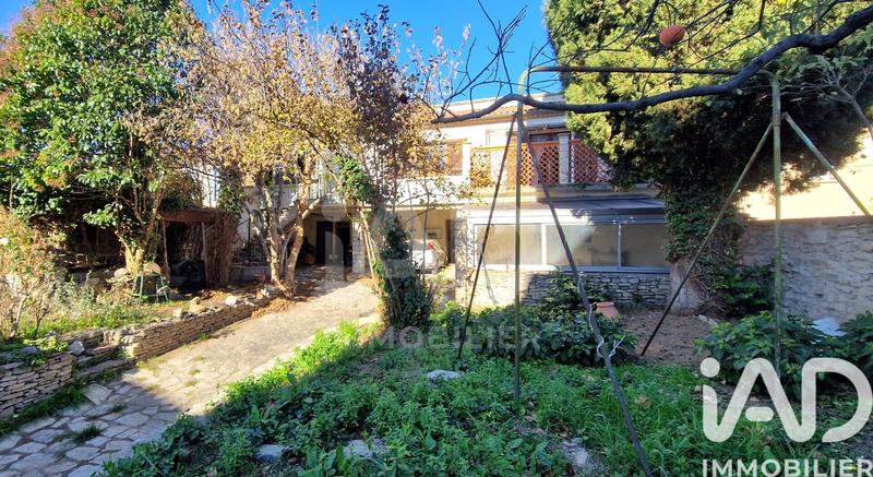 Maison de ville - 190 m² - 8 pièces