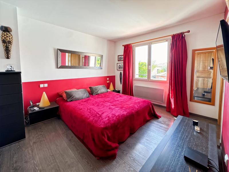 Maison - 193 m² - 6 pièces