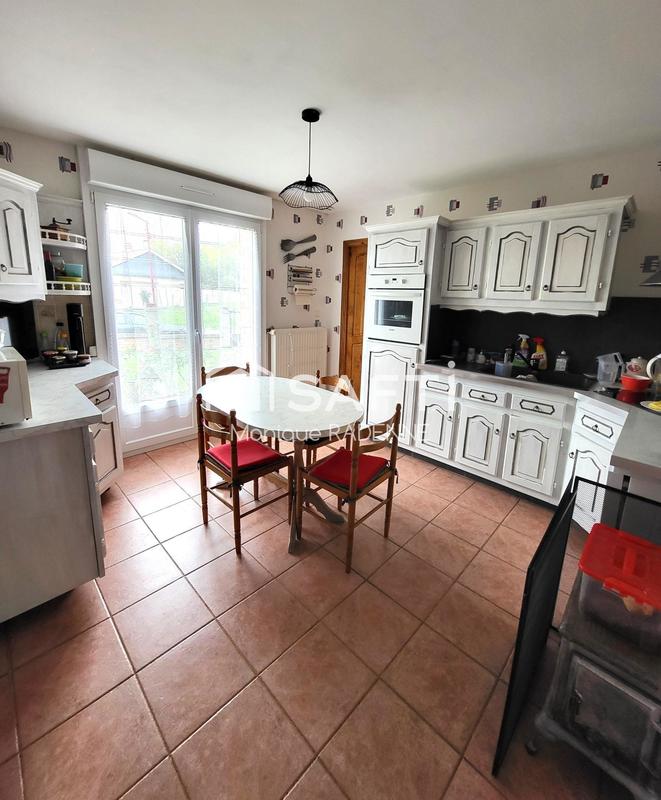 Maison - 124 m² - 8 pièces