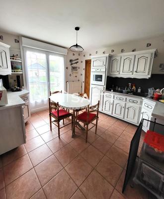 Maison - 124 m² - 8 pièces