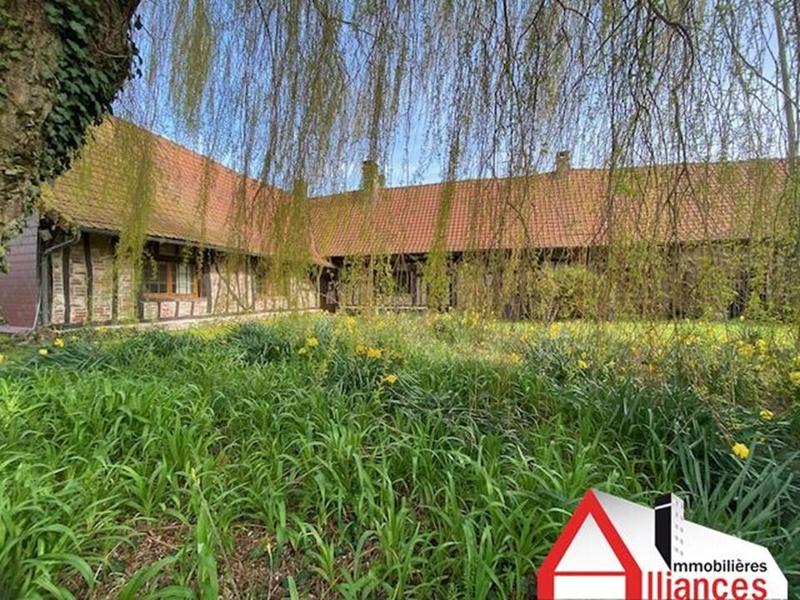 Maison - 180 m² - 8 pièces