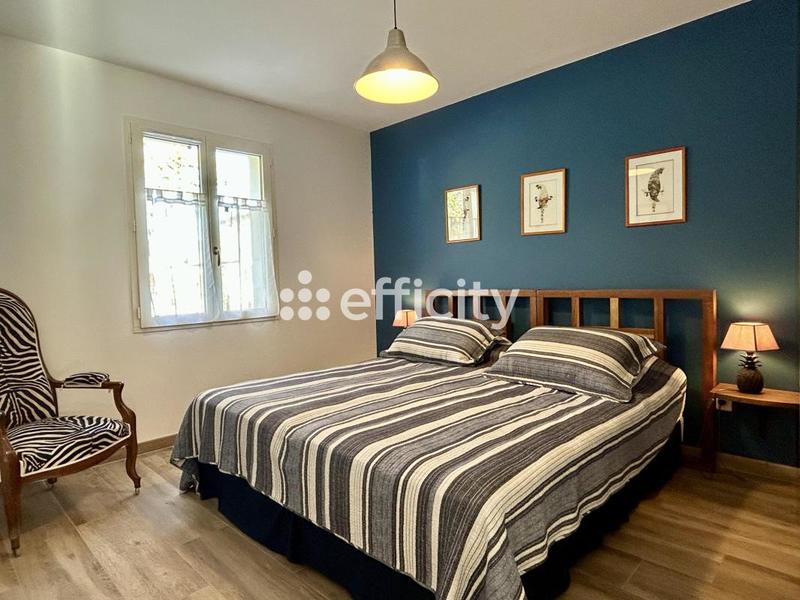 Maison - 137 m² - 7 pièces