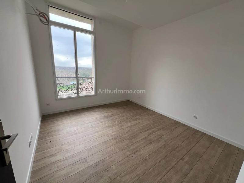 Appartement - 111 m² - 4 pièces