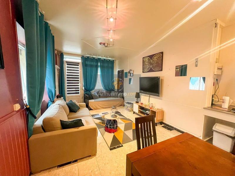 Immeuble - 404 m² - 18 pièces