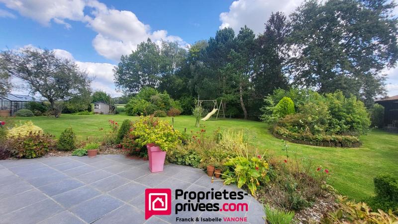 Corps de ferme - 249 m² - 11 pièces