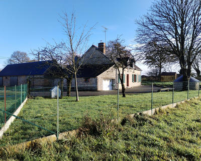 Maison - 120 m² - 8 pièces
