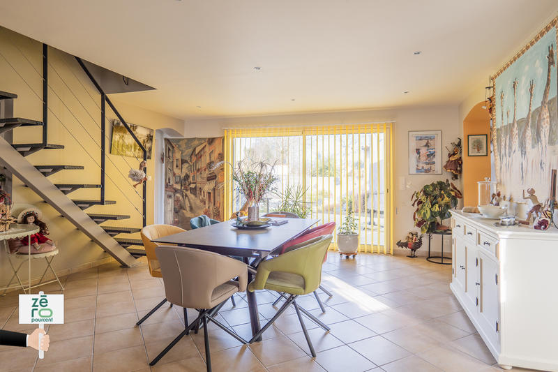 Maison - 160 m² - 5 pièces