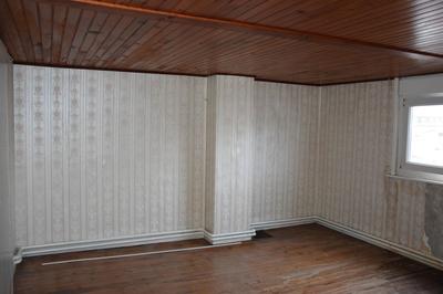 Maison - 85 m² - 5 pièces