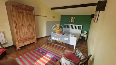 Maison - 91 m² - 6 pièces