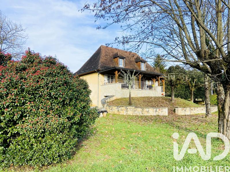 Maison - 146 m² - 6 pièces