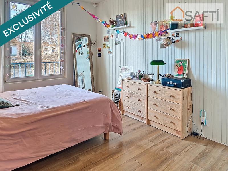 Maison - 137 m² - 7 pièces