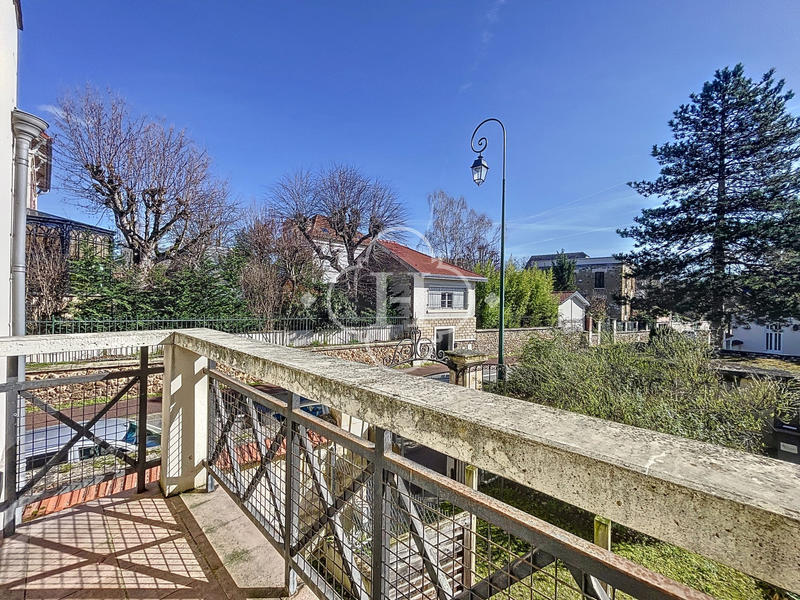 Maison - 76 m² - 4 pièces