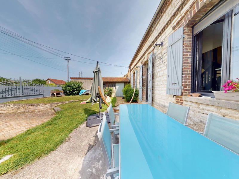 Maison - 132 m² - 6 pièces