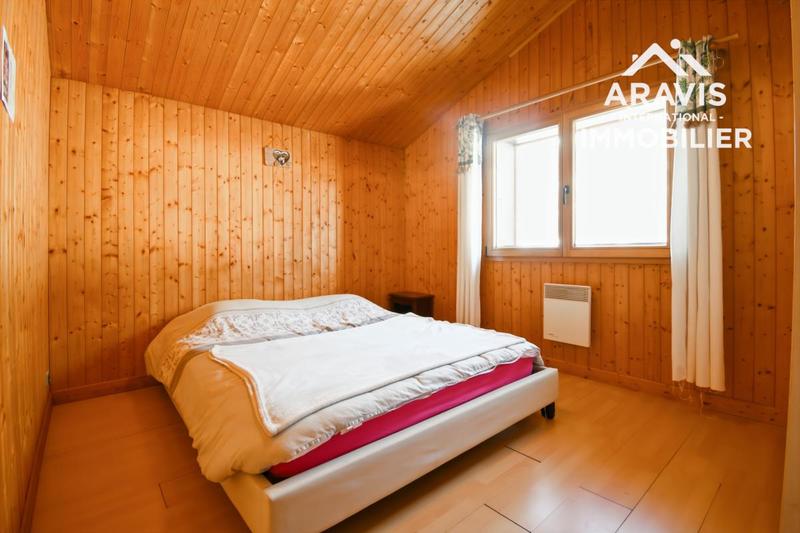 Maison - 152 m² - 9 pièces