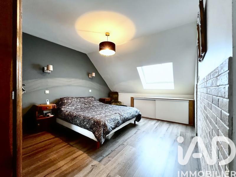 Loft - 130 m² - 4 pièces