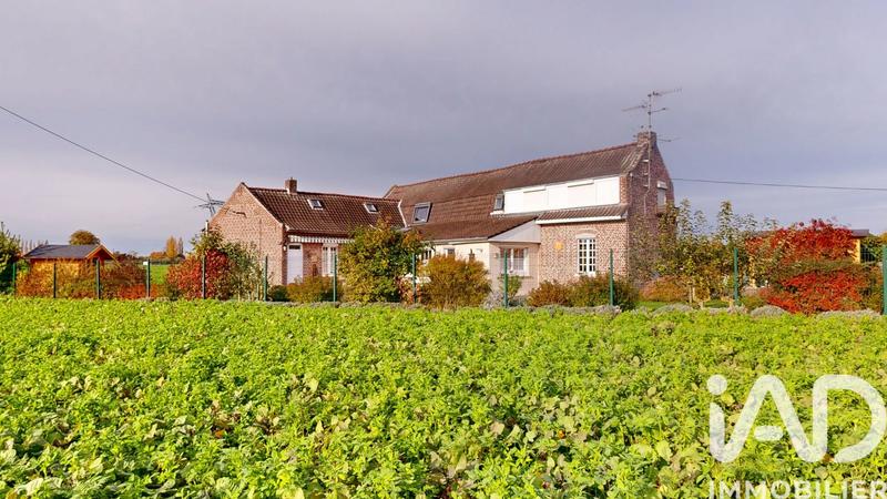 Maison - 180 m² - 8 pièces